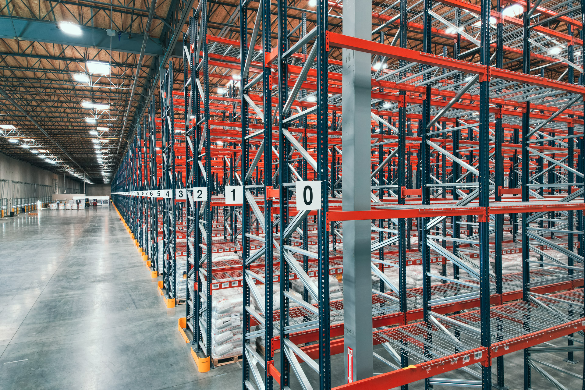 Industrial pallet racking warehouse in Pompano Beach Florida